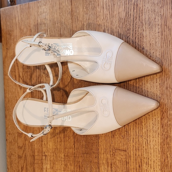 Salvatore Ferragamo Shoes - Salvatore Ferragamo cream and tan kitten t-strap heels size 8